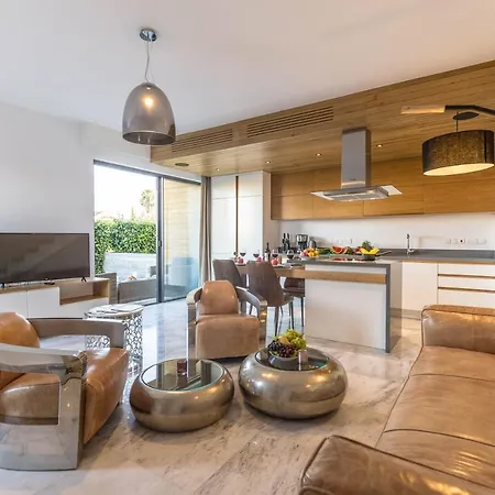 Sofia Luxury Residence Paphos Extérieur photo